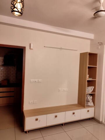 Furnished Amenities in 1 BHK Apartment at Prestige Royale Gardens, Gantiganahalli – for Rent