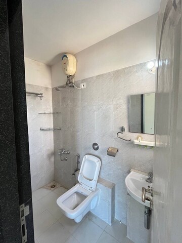 Bathroom in 1 BHK Apartment at Panch Pakhadi – for Rent