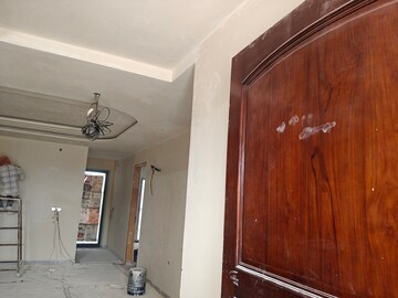 Furnished Amenities in 6 BHK Villa at Gomti Nagar – for Sale
