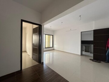 Living Room in 3 BHK Apartment at Shree Niketan, Kandivali West – for Sale