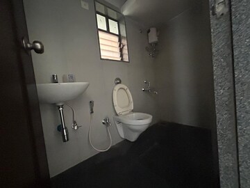 Bathroom in 3 BHK Apartment at Shree Niketan, Kandivali West – for Sale