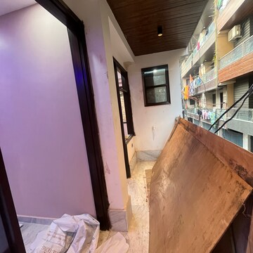 Kitchen in 3 BHK Builder Floor at Chattarpur – for Rent