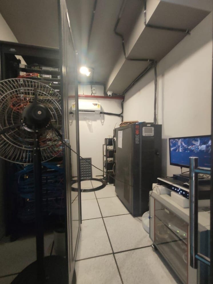 Team Area, andheri-heights Commercial Office Space 3500 Sq.Ft. In Andheri East Mumbai 8073348