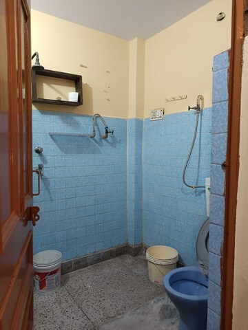 Bathroom in 2 BHK Apartment at Paschim Vihar – for Rent