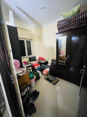 Living Room in 2.5 BHK Apartment at Aims Golf City, Sector 75 – for Sale