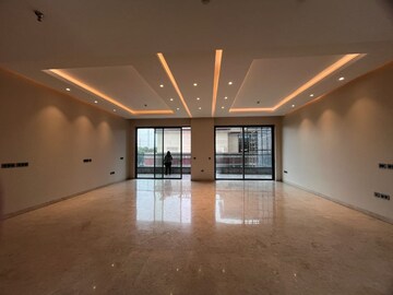 Room in 2.5 BHK Apartment at 3C Lotus Zing, Sector 168 – for Sale