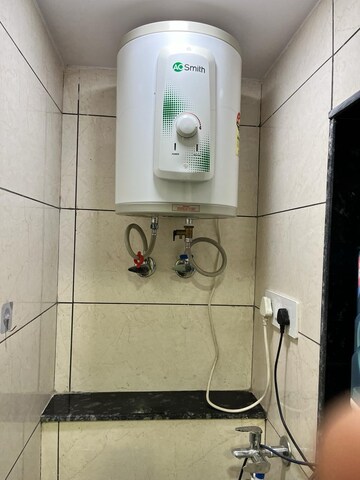 Bathroom in Studio Apartment at DLF One Midtown, Moti Nagar – for Rent