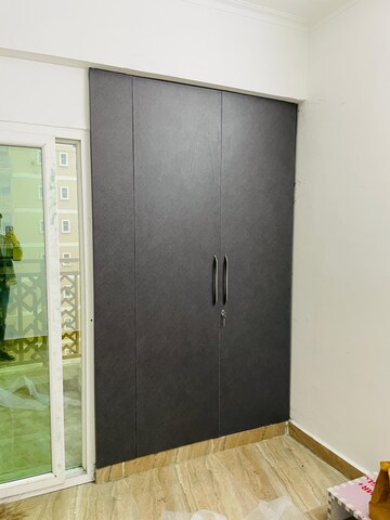 Furnished Amenities in 3 BHK Apartment at Migsun Twinz, Eta Ii Greater Noida – for Rent