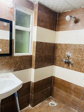 Furnished Amenities in 3 BHK Apartment at Migsun Twinz, Eta Ii Greater Noida – for Rent
