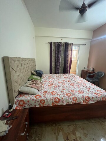 Bedroom in 2 BHK Apartment at Migsun Twinz, Eta Ii Greater Noida – for Rent