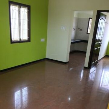 2 BHK Apartment For Rent in Aliganj