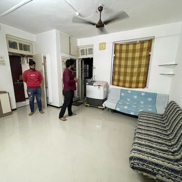 1 BHK Apartment For Rent in Habib Park Nagpada Mumbai  8073553