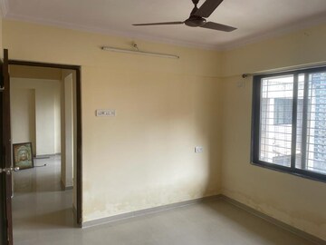 Room in 1 BHK Apartment at Fiama Residency, Ghodbunder Road – for Rent
