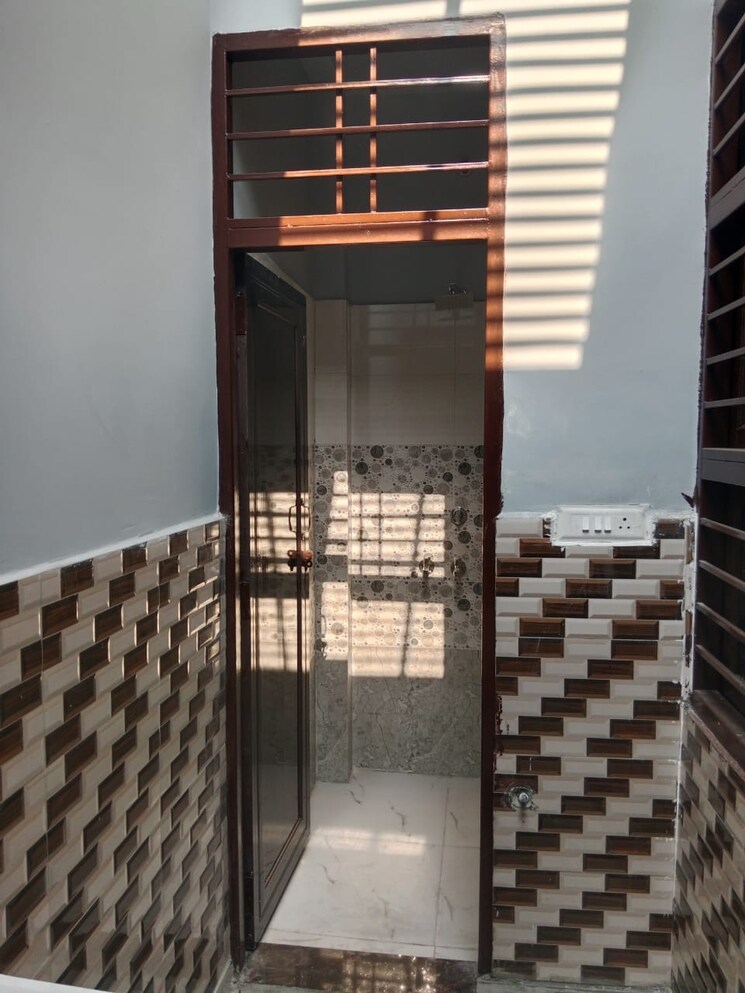 Exterior View, vrindavan-garden 1 Bedroom 60 Sq.Yd. Independent House In Sector 16b Greater Noida Greater Noida 8073662