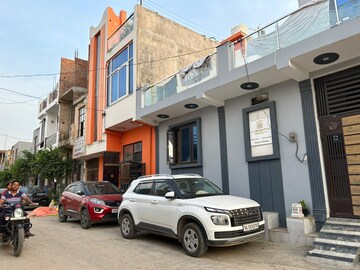 2 BHK Independent House – Exterior View View at Vrindavan Garden, Sector 16b Greater Noida - for Sale