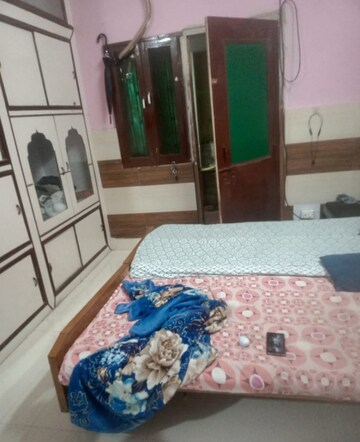 Bedroom in 1 BHK Villa at Aliganj – for Rent