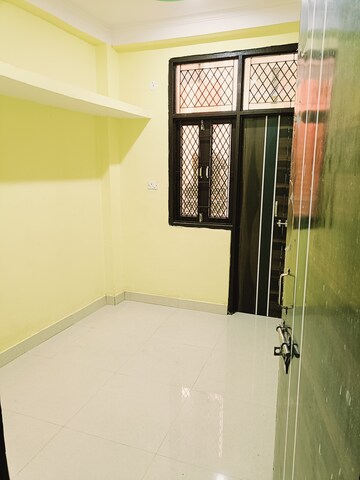 Room in 2 BHK Independent House at New Ashok Nagar – for Rent