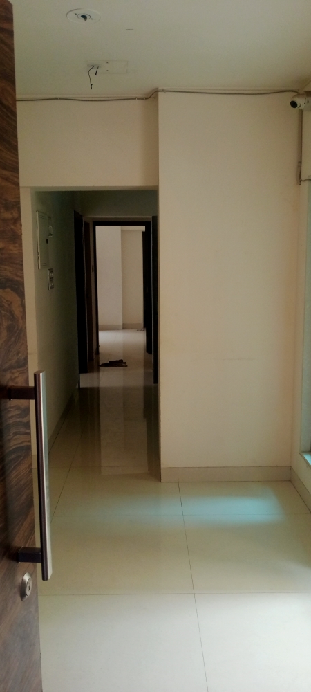 2 BHK + Pooja Room 950 Sq.Ft. Apartment in Bindra Complex