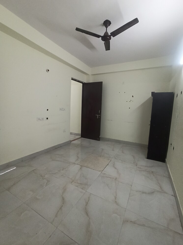 Kitchen, sector 117 1 Bedroom 450 Sq.Ft. Independent House In Sector 117 Noida 8073782