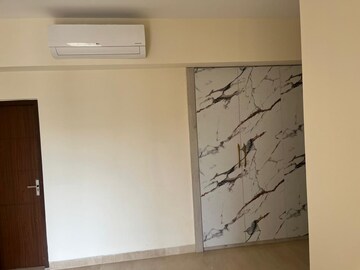 3 BHK Apartment For Rent in Puri Anand Villas Phase II, Sector 81