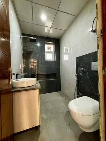 Kitchen in 3.5 BHK Builder Floor at Sector 85 – for Rent