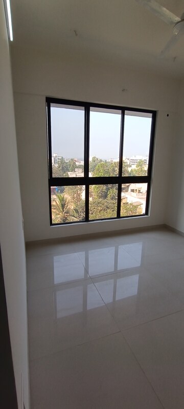 Room in 2 BHK Apartment at Kolte Patil Verve, Bangur Nagar – for Rent