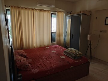 Bedroom in 2 BHK Apartment at Wadala East – for Sale
