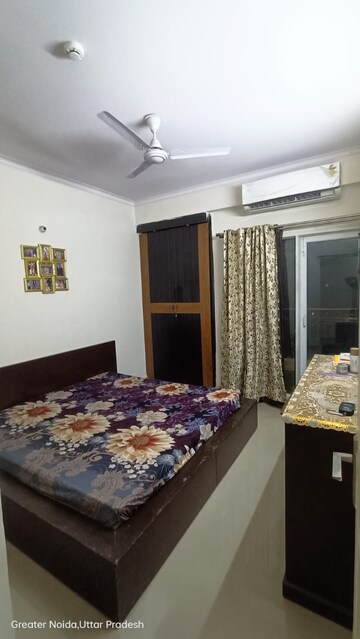 Bedroom in 2 BHK Apartment at Mahagun Mywoods II, Sector 16c Greater Noida – for Rent