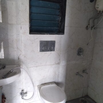 Bathroom in 1 BHK Apartment at JP North Aviva, Hatkesh Udhog Nagar – for Rent