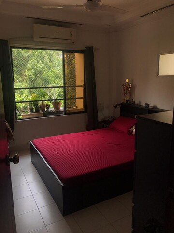 Bedroom in 2 BHK Apartment at Cuffe Parade – for Rent