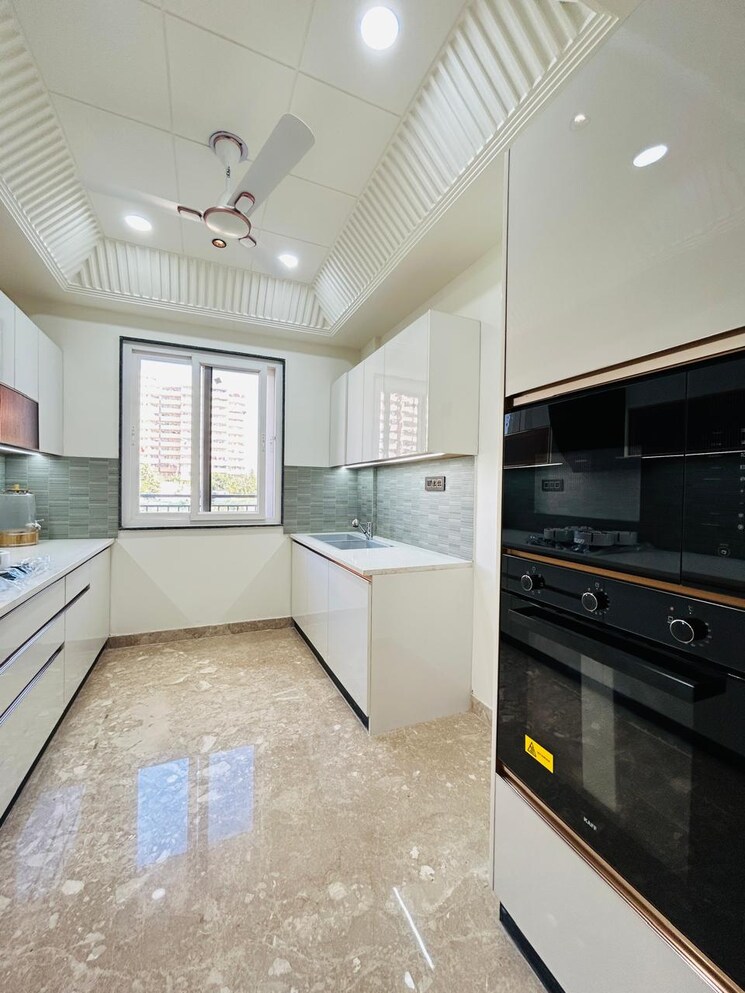 Kitchen, bptp-astaire-gardens 3 Bedroom 1572 Sq.Ft. Builder Floor In Sector 70a Gurgaon 8074103