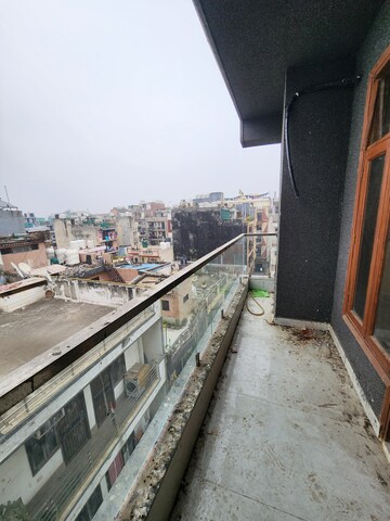 Balcony in 3 BHK Builder Floor at Chhajjupur – for Rent