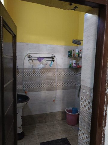 Bathroom in 1 BHK Builder Floor at Kishanpura – for Sale