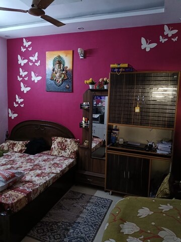 Bedroom in 1 BHK Builder Floor at Kishanpura – for Sale