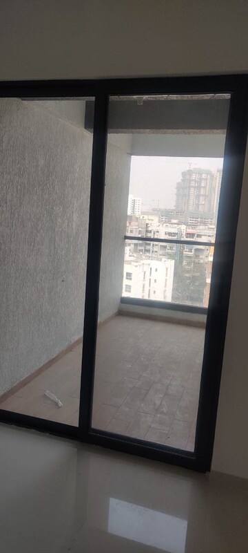 Room in 2 BHK Apartment at Majestique Signature Towers, Balewadi – for Rent