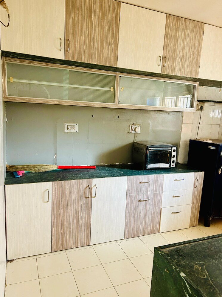 Kitchen, bodakdev 2 Bedroom 990 Sq.Ft. Apartment In Bodakdev Ahmedabad 8074153