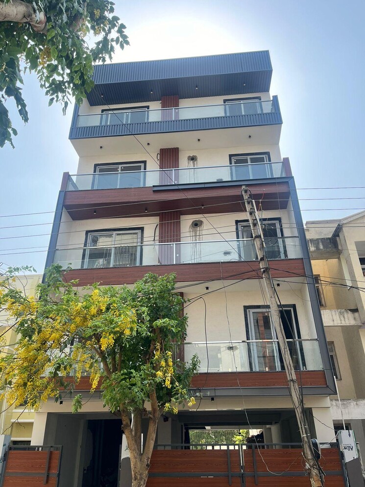 Exterior View, sushant-lok-2 3 Bedroom 180 Sq.Yd. Builder Floor In Sector 57 Gurgaon 8074188