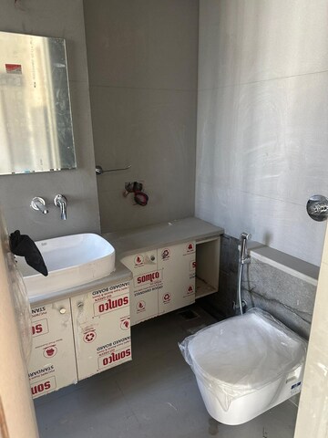 Master Bedroom in 2 BHK Apartment at Shree Krishna Navageeta, Chembur – for Rent