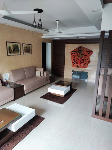 Living Room in 4 BHK Apartment at Lok Nirman Apartments, Khar West – for Sale