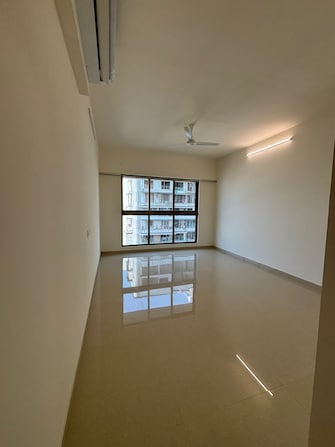 2 BHK Apartment For Resale in Rajesh Raj Infinia Malad West Mumbai  8074340