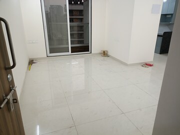 Room in 2 BHK Apartment at Ashar Axis, Majiwada – for Rent