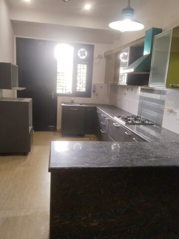 Kitchen in 2 BHK Builder Floor at Sector 57 – for Rent