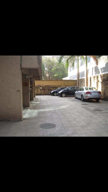 3 BHK Apartment For Sale in Bandra West