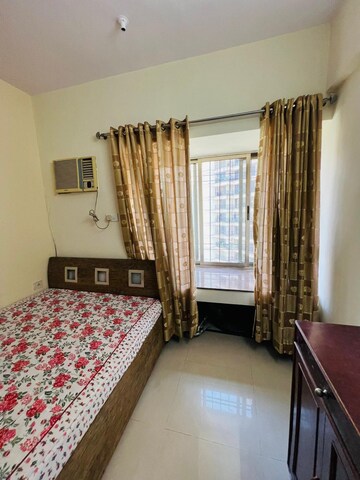 Bedroom in 2 BHK Apartment at Evershine Sapphire, Chandivali – for Rent