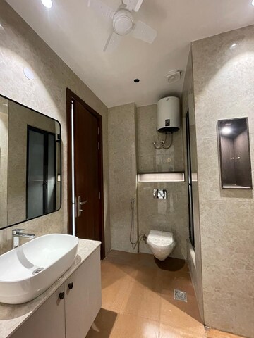 Bathroom in 3 BHK Builder Floor at Vipul World Floors, Sector 48 – for Sale
