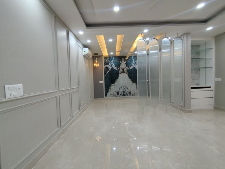 Room, sushant lok ii 4 Bedroom 303 Sq.Yd. Builder Floor In Sushant Lok ii Gurgaon 8074489