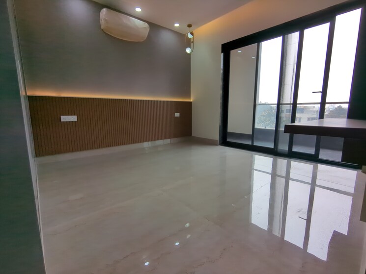 Room, sushant lok ii 4 Bedroom 303 Sq.Yd. Builder Floor In Sushant Lok ii Gurgaon 8074489