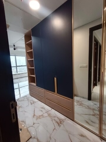 Room in 3 BHK Apartment at Bombay Realty Two ICC, Dadar East – for Sale