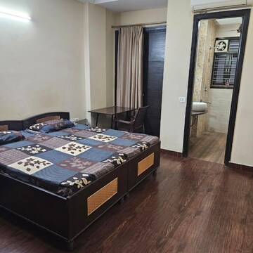 Bedroom in 3.5 BHK Builder Floor at Ansal Sushant Lok I, Sector 43 – for Rent