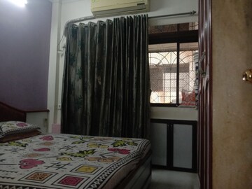 Bedroom in 2 BHK Apartment at Satguru Sharan I, Mulund East – for Rent